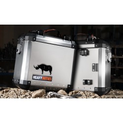 Een set van 2 x 48 liter aluminium koffers (links & rechts)